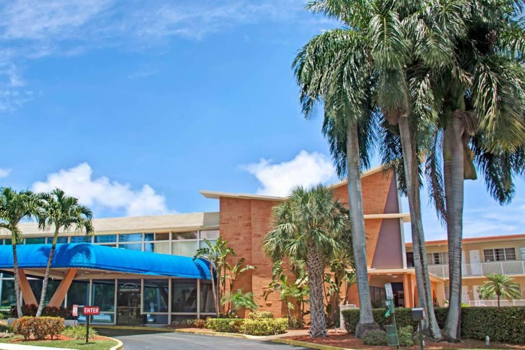 Ferienwohnung Hallandale Studio With Pool Hallandale Beach Exterior foto